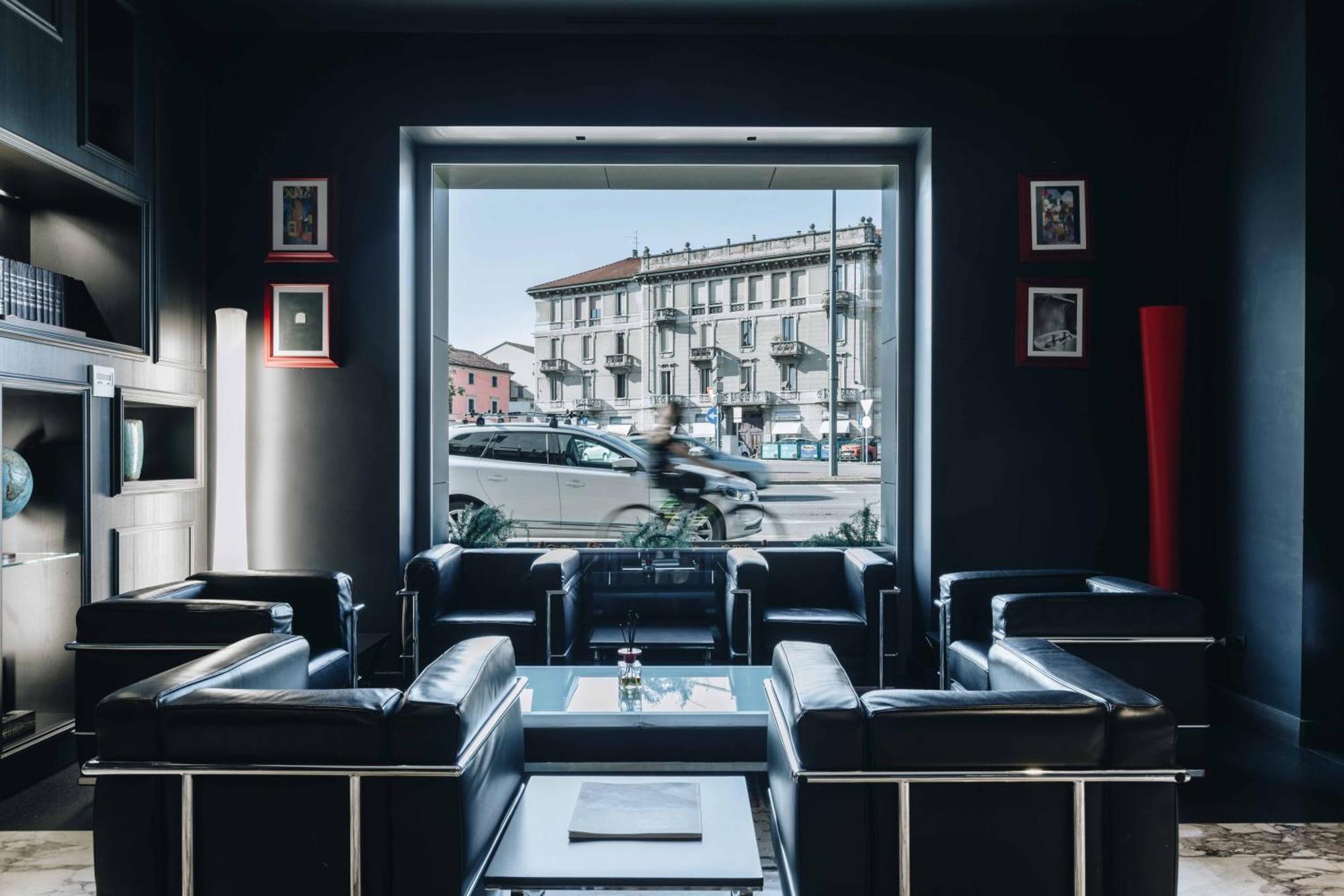 Hotel Continental Cremona Bagian luar foto